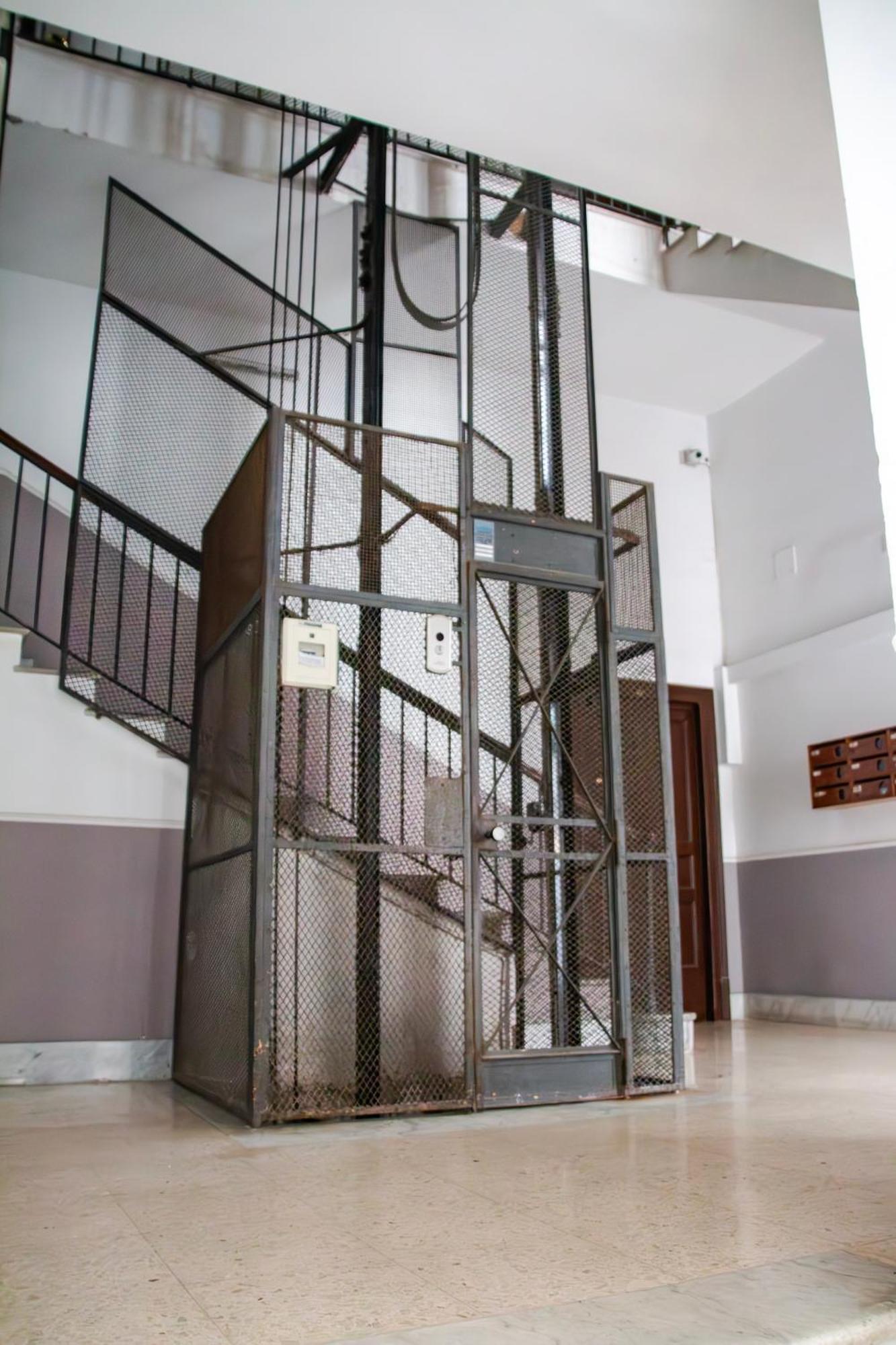 Dimora Bernini Appartement Napels